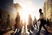 中国社会净财富437万亿元居世界第二 73%归居民所有